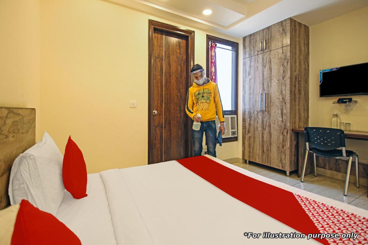 Oyo Flagship Paradise Inn Near Immaculate Conception Church Panaji Bagian luar foto